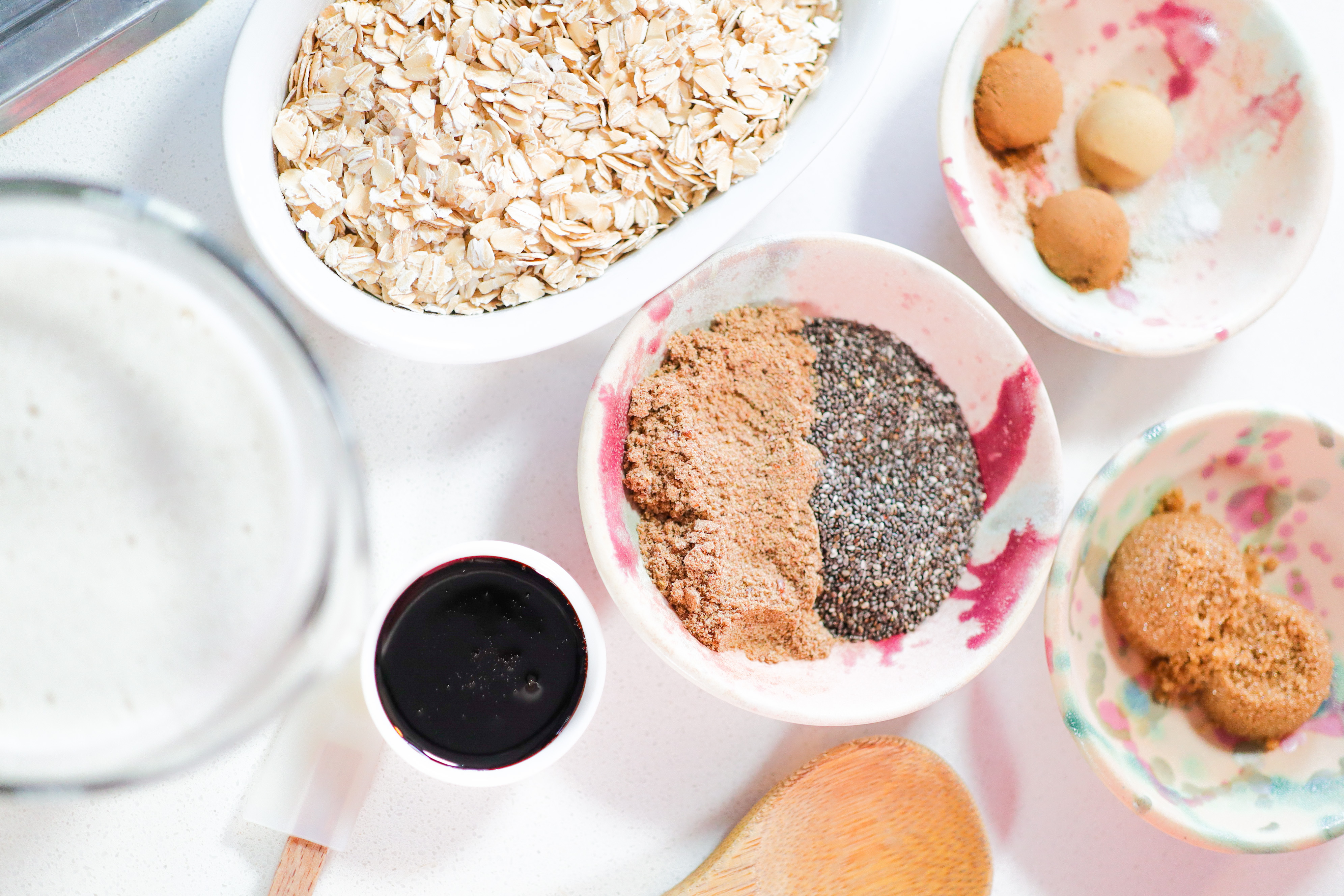 ingredients for gingerbread oatmeal